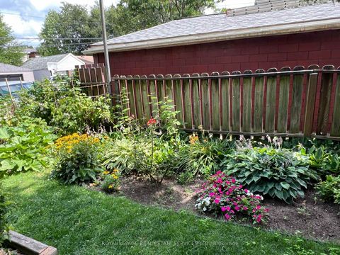 Photo 44 at 581 Beresford Avenue, Bloor West Village, Toronto