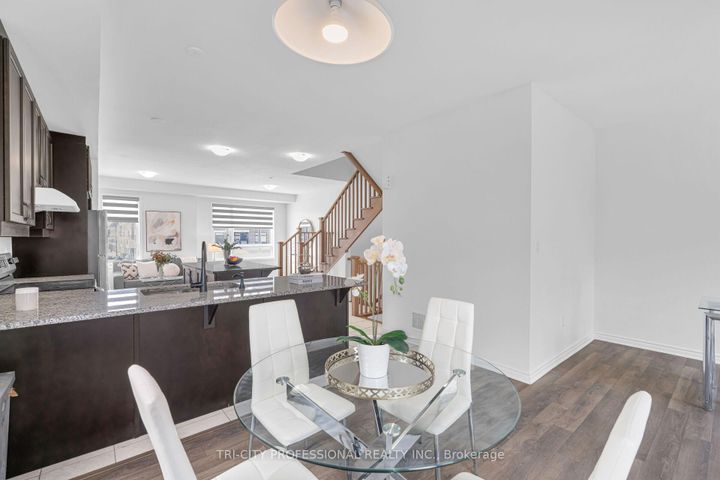 Photo 20 at 2 Summer Wind Lane, Northwest Brampton, Brampton