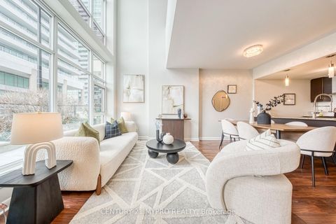 Photo 4 at 17 Town Centre Court, Bendale, Toronto