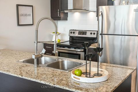 Photo 13 at 17 Town Centre Court, Bendale, Toronto