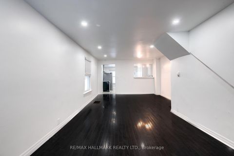 Photo 3 at 106 Willow Avenue, The Beaches, Toronto