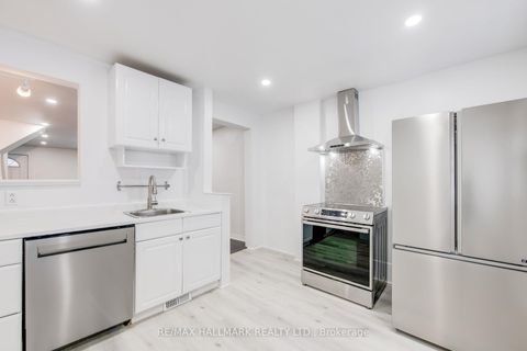 Photo 7 at 106 Willow Avenue, The Beaches, Toronto