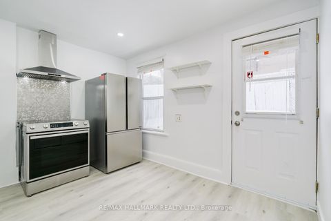 Photo 12 at 106 Willow Avenue, The Beaches, Toronto