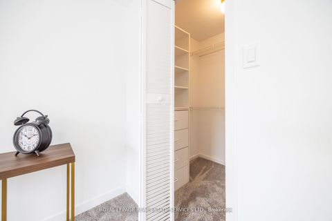 Photo 33 at 198 Romfield Circuit, Royal Orchard, Markham