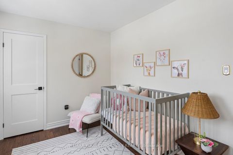 Photo 19 at 16 Autumn Way, Aurora Heights, Aurora