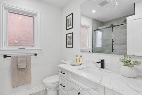 Photo 22 at 16 Autumn Way, Aurora Heights, Aurora