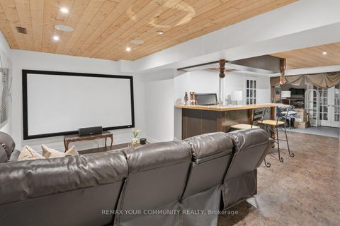 Photo 29 at 16 Autumn Way, Aurora Heights, Aurora