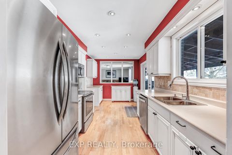 Photo 11 at 94 Cedar Street N, Uxbridge