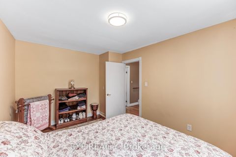 Photo 25 at 94 Cedar Street N, Uxbridge