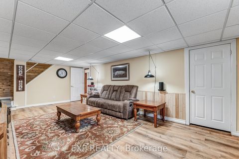 Photo 32 at 94 Cedar Street N, Uxbridge