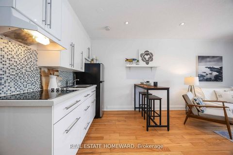 Photo 11 at 207 - 123 Woodbine Avenue, The Beaches, Toronto