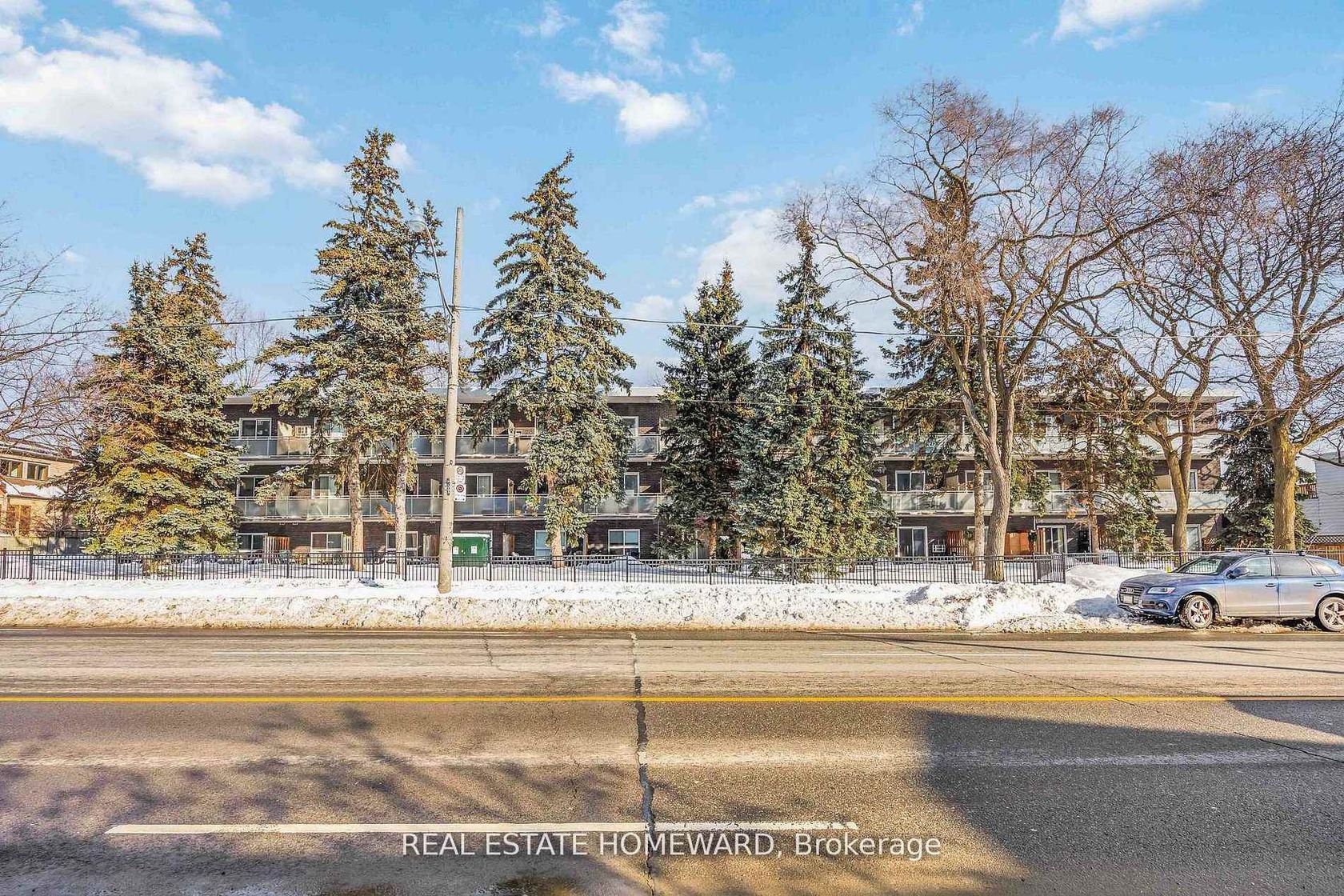 207 - 123 Woodbine Avenue, The Beaches, Toronto 
