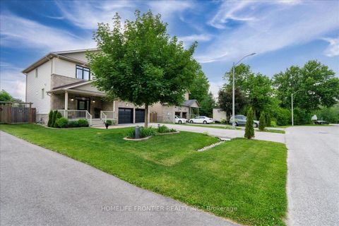 Photo 3 at 1664 Moyer Avenue, Alcona, Innisfil