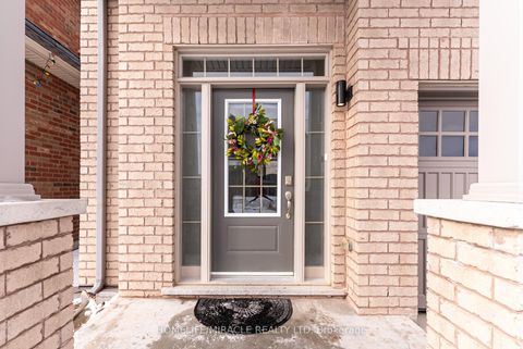 Photo 4 at 283 Fleetwood Drive, Eastdale, Oshawa