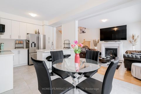 Photo 18 at 283 Fleetwood Drive, Eastdale, Oshawa