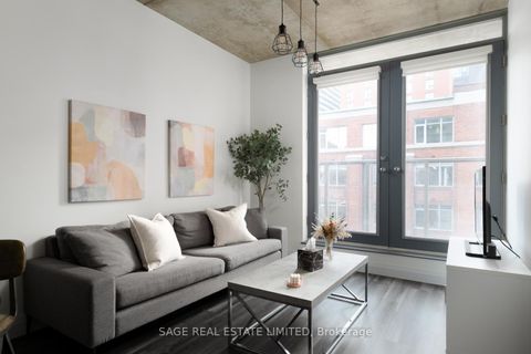 Photo 3 at 603 - 36 Charlotte Street, Waterfront Communities C1, Toronto