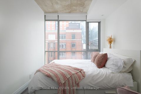 Photo 13 at 603 - 36 Charlotte Street, Waterfront Communities C1, Toronto