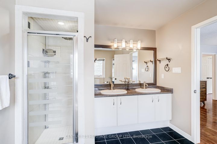 Photo 22 at 347 Alex Doner Drive, Glenway Estates, Newmarket