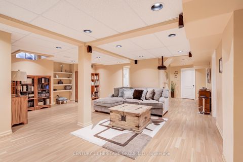 Photo 33 at 347 Alex Doner Drive, Glenway Estates, Newmarket