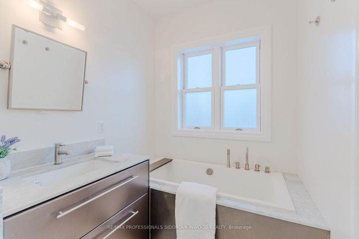 Photo 19 at 51 Harvard Avenue, Roncesvalles, Toronto