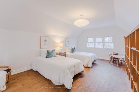 Photo 27 at 51 Harvard Avenue, Roncesvalles, Toronto