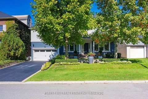 Photo 2 at 34 Forest Ridge Drive, Forest Hill North, Toronto
