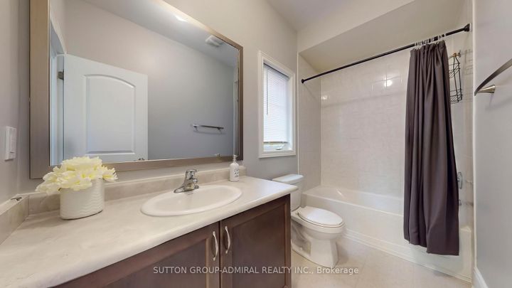 Photo 29 at 7 Fitzmaurice Drive, Patterson, Vaughan