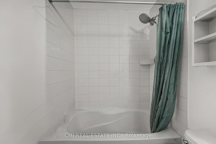 Photo 18 at 509 - 17 Kenaston Gardens, Bayview Village, Toronto
