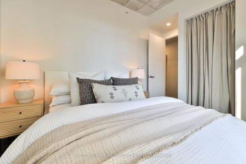 Photo 8 at 434 - 461 Adelaide Street W, Waterfront Communities C1, Toronto