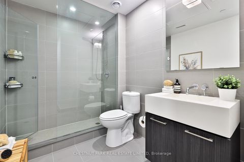 Photo 9 at 434 - 461 Adelaide Street W, Waterfront Communities C1, Toronto