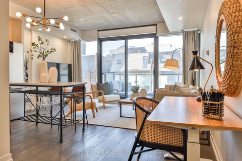 Photo 15 at 434 - 461 Adelaide Street W, Waterfront Communities C1, Toronto