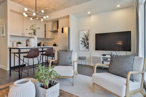 Photo 28 at 434 - 461 Adelaide Street W, Waterfront Communities C1, Toronto