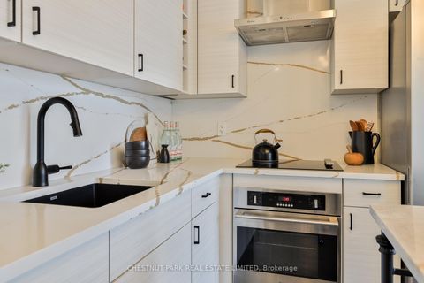 Photo 33 at 434 - 461 Adelaide Street W, Waterfront Communities C1, Toronto