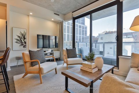 Photo 35 at 434 - 461 Adelaide Street W, Waterfront Communities C1, Toronto