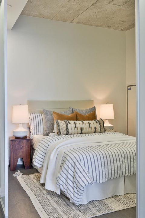 Photo 41 at 434 - 461 Adelaide Street W, Waterfront Communities C1, Toronto