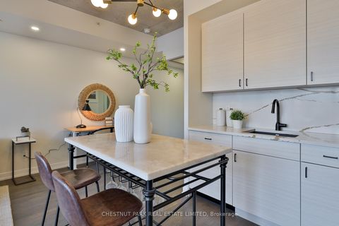 Photo 42 at 434 - 461 Adelaide Street W, Waterfront Communities C1, Toronto