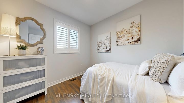 Photo 23 at 15 Gladstone Avenue, Maple, Vaughan