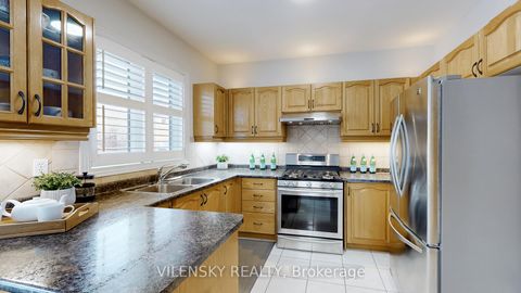 Photo 10 at 15 Gladstone Avenue, Maple, Vaughan