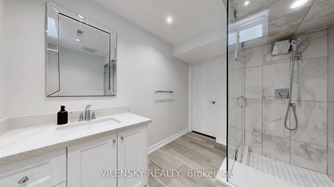 Photo 34 at 15 Gladstone Avenue, Maple, Vaughan