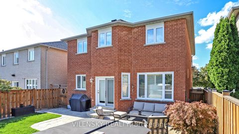 Photo 43 at 15 Gladstone Avenue, Maple, Vaughan
