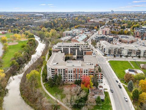 Photo 1 at 315 - 53 Woodbridge Avenue, West Woodbridge, Vaughan