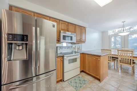 Photo 12 at 315 - 53 Woodbridge Avenue, West Woodbridge, Vaughan