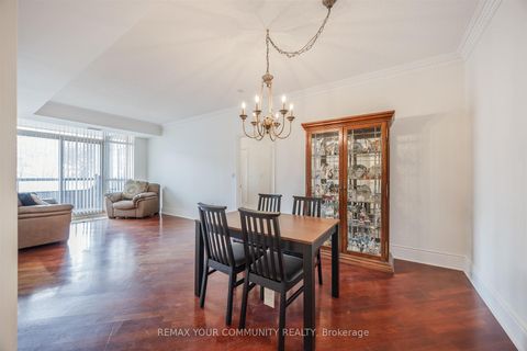 Photo 16 at 315 - 53 Woodbridge Avenue, West Woodbridge, Vaughan