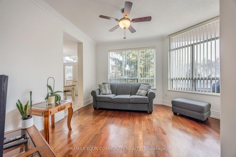 Photo 23 at 315 - 53 Woodbridge Avenue, West Woodbridge, Vaughan