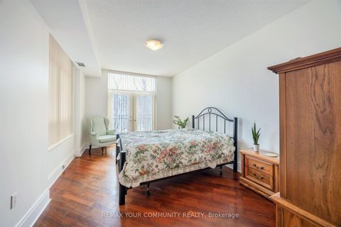 Photo 26 at 315 - 53 Woodbridge Avenue, West Woodbridge, Vaughan