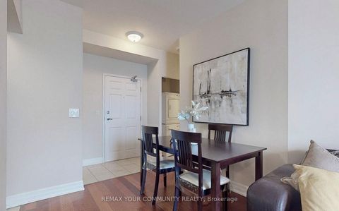 Photo 13 at 205 - 15450 Yonge Street, Aurora Heights, Aurora