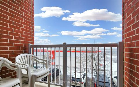 Photo 25 at 205 - 15450 Yonge Street, Aurora Heights, Aurora