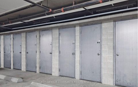 Photo 31 at 205 - 15450 Yonge Street, Aurora Heights, Aurora