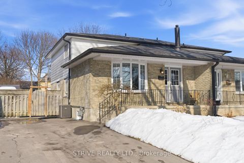 Photo 0 at 8 Quinn Drive, Bowmanville, Clarington