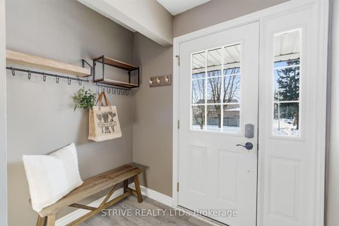 Photo 4 at 8 Quinn Drive, Bowmanville, Clarington